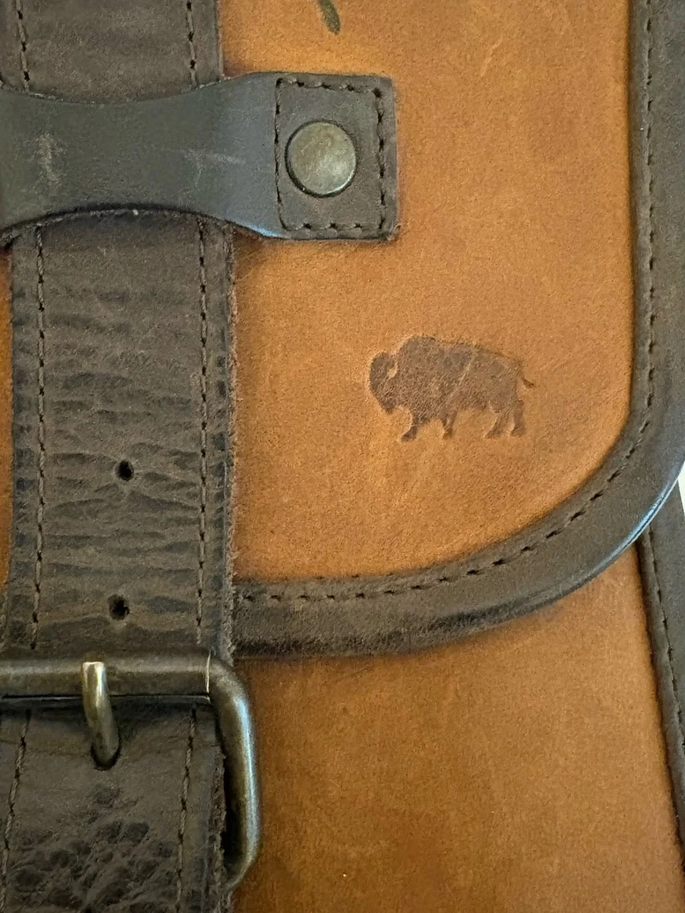 BUFFALO JACKSON TRADING CO. Men’s Roosevelt Leather Briefcase/Messenger Bag EUC